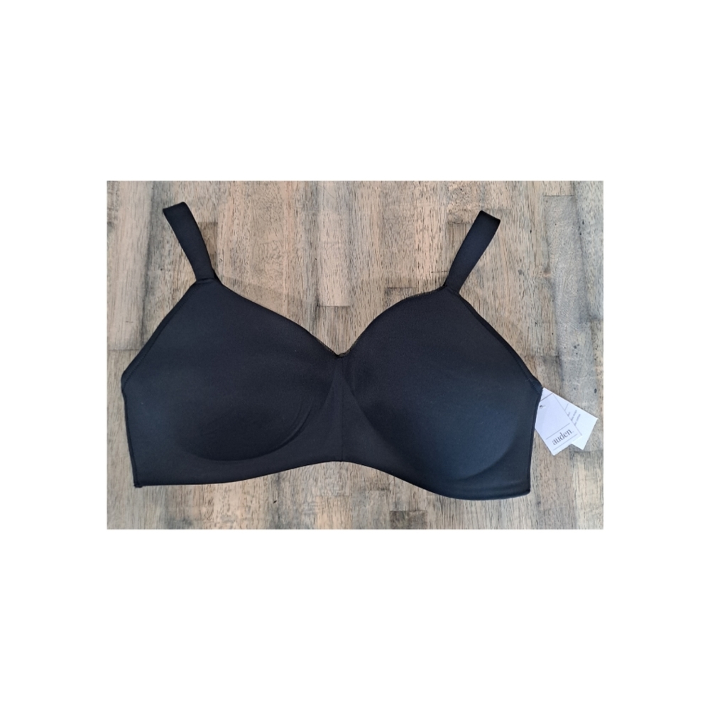 Auden  42D  Black Lightly Lined Wirefree Bra NWT  Condition: new with tags  Ship